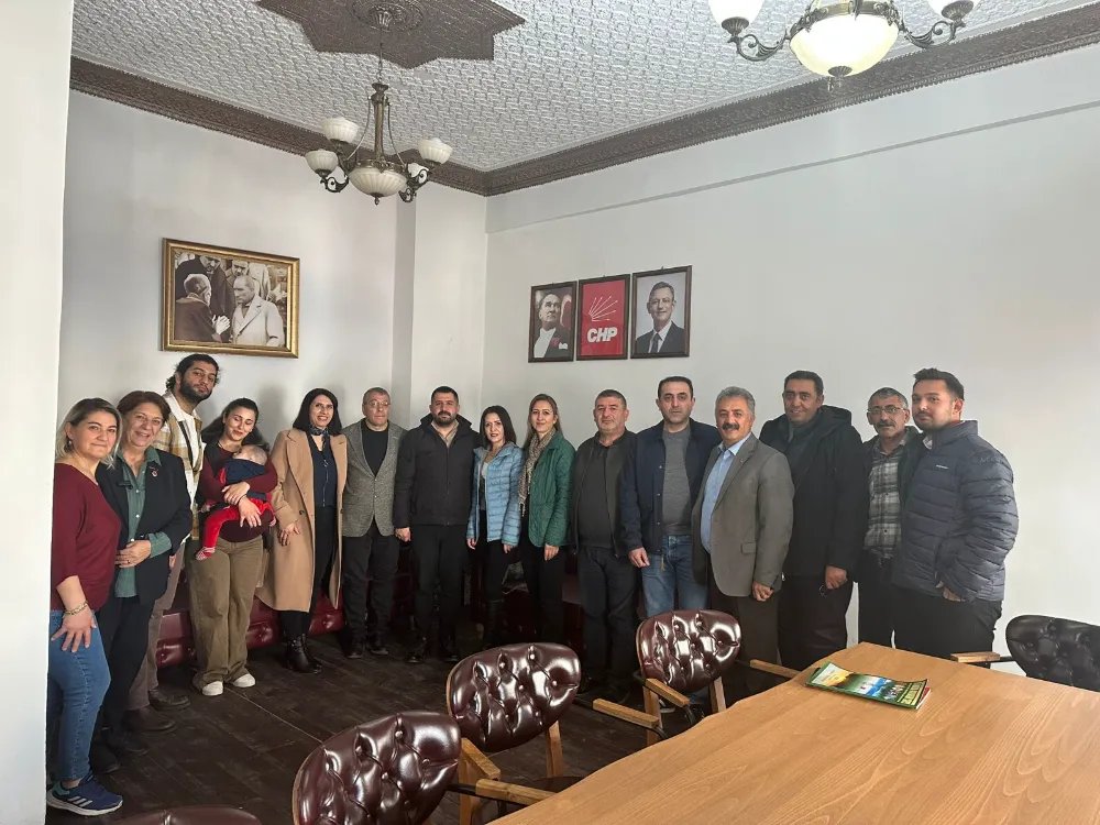 Birleşik Kamu-İş Konfederasyonu Kars il Başkanlığı CHP Hayırlı olsun ziyaretinde 