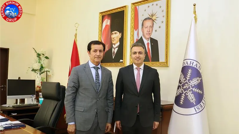 Ardahan Valisi  ÇİÇEK’ten, ARÜ Rektör’üne Ziyaret 