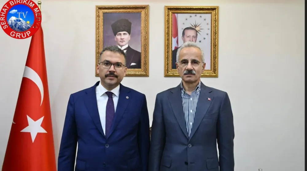 Bakan Abdulkadir Uraloğlu, Iğdır Valiliğini ziyaret etti.