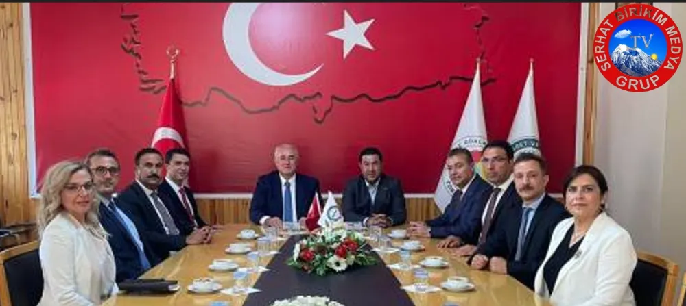 Kamu Başdenetçisi Mehmet Akarca KATSO Başkanı Bozan ile Görüştü