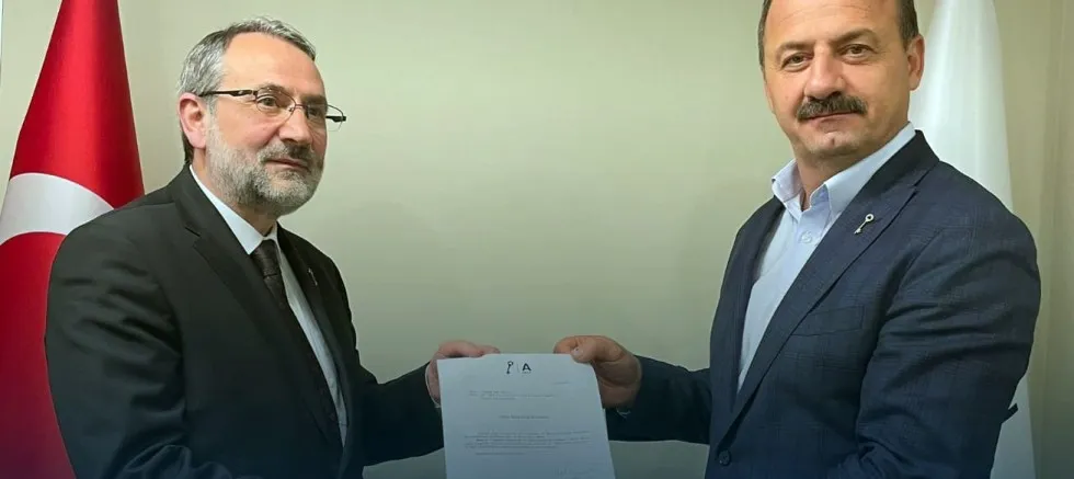  Anahtar Parti