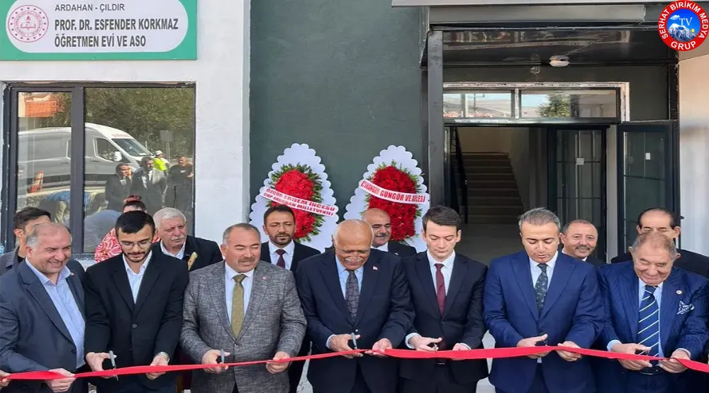 Çıldır’da Esfender Korkmaz Öğretmenevi hizmete açıldı